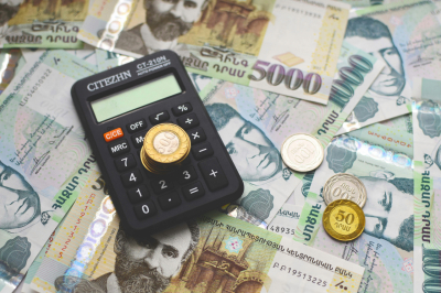 비개발자를 위한 AI 툴: 코딩의 문턱을 낮추는 방법